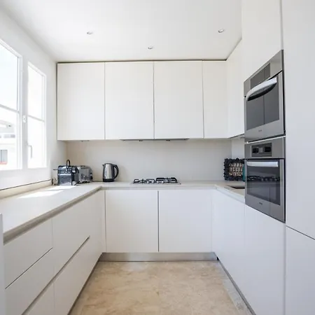 Appartement Art Deco Luxury With Breath Taking View On Bay By Olidesi *